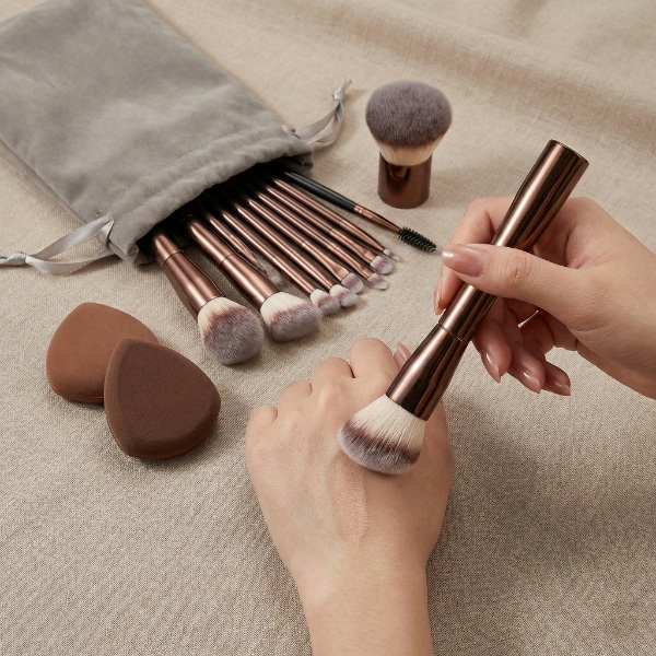 Set cosmetico completo e morbido (20 pz/set) | MAKBRUSH